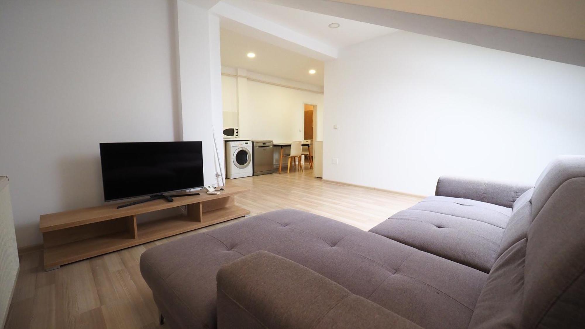 Iassium Airport Apartments Iasi Buitenkant foto